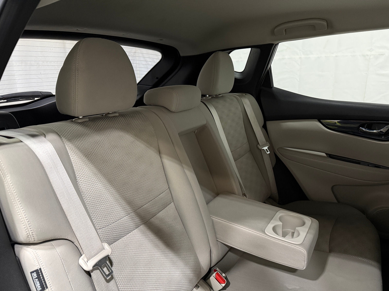 Thumbnail: 2020 Nissan Rogue Sport - 6