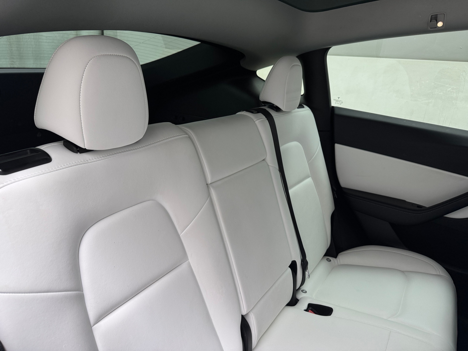 Thumbnail: 2022 Tesla Model Y - 5