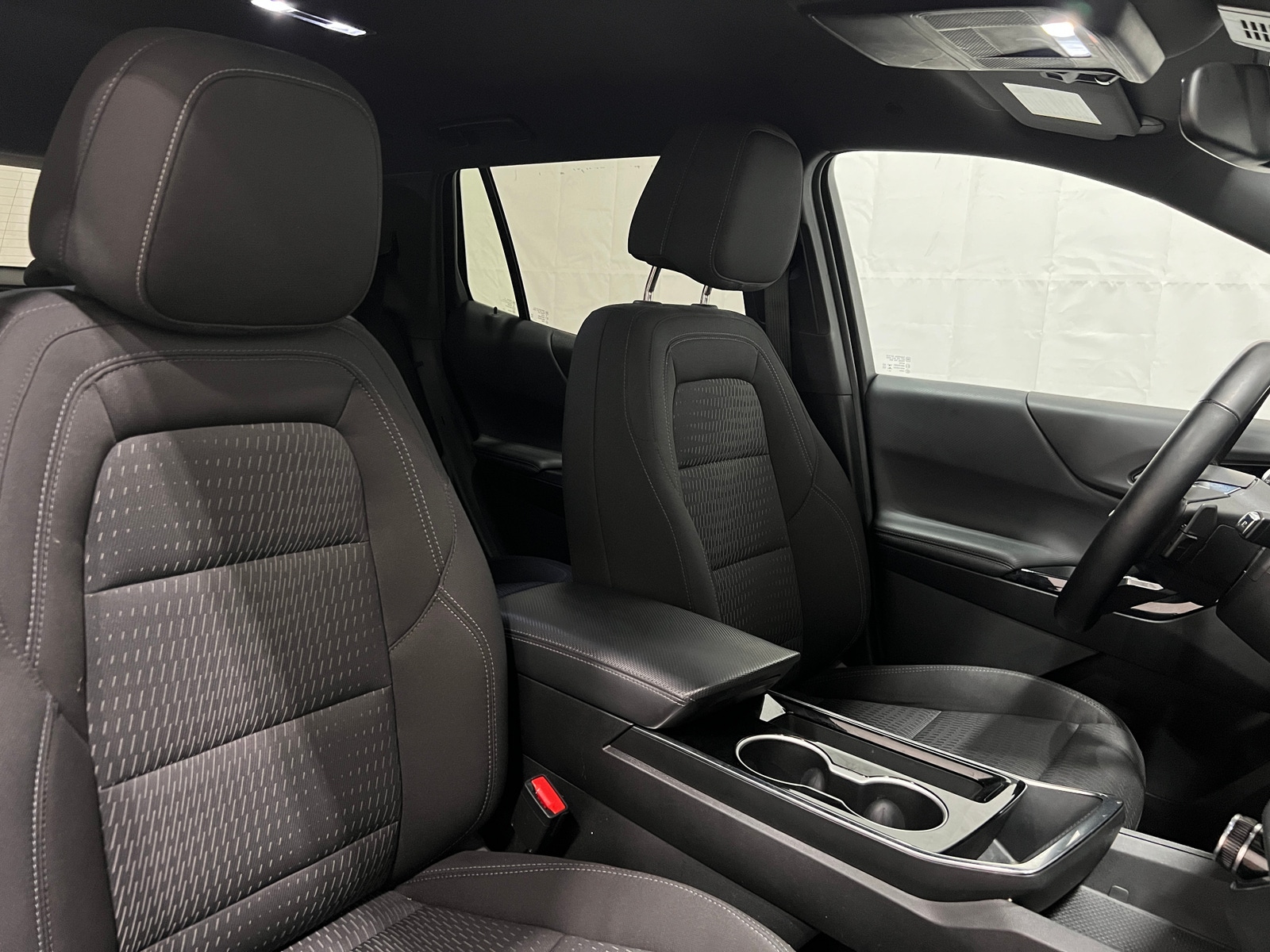 Thumbnail: 2025 Chevrolet Equinox - 2