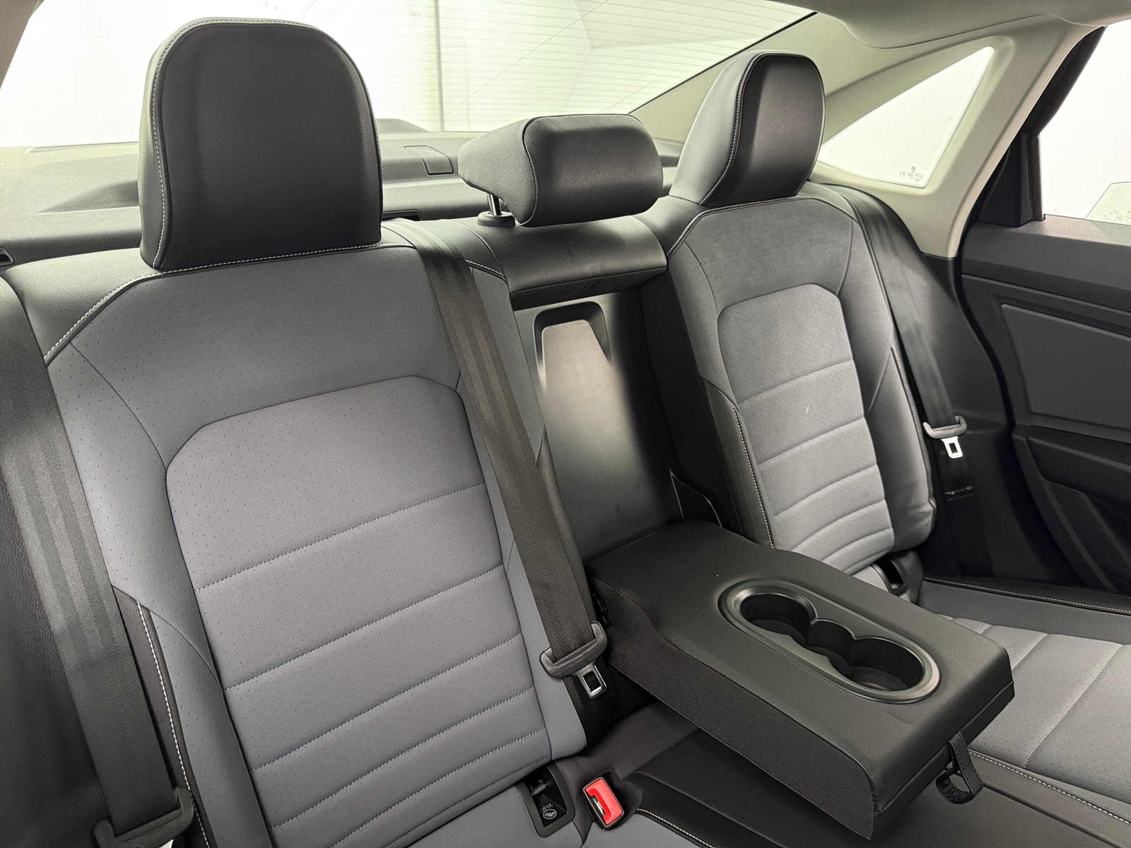 Thumbnail: 2025 Volkswagen Jetta - 5