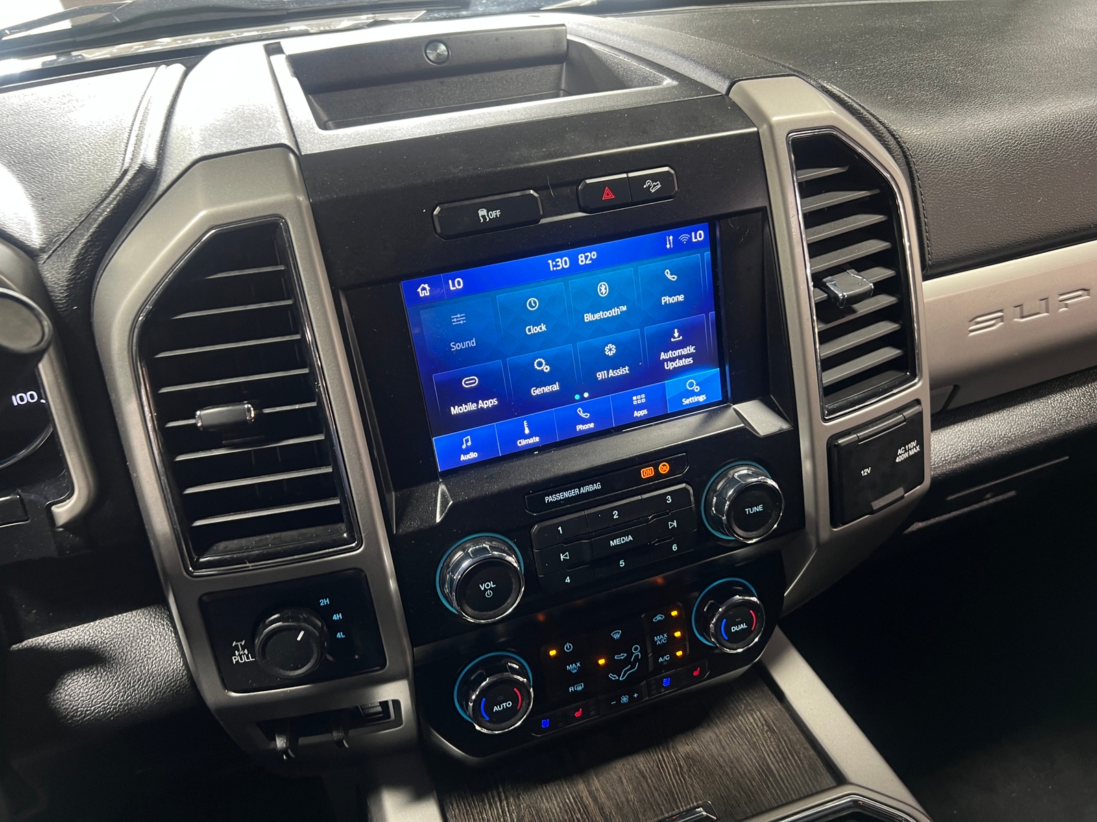 Thumbnail: 2021 Ford Econoline - 3