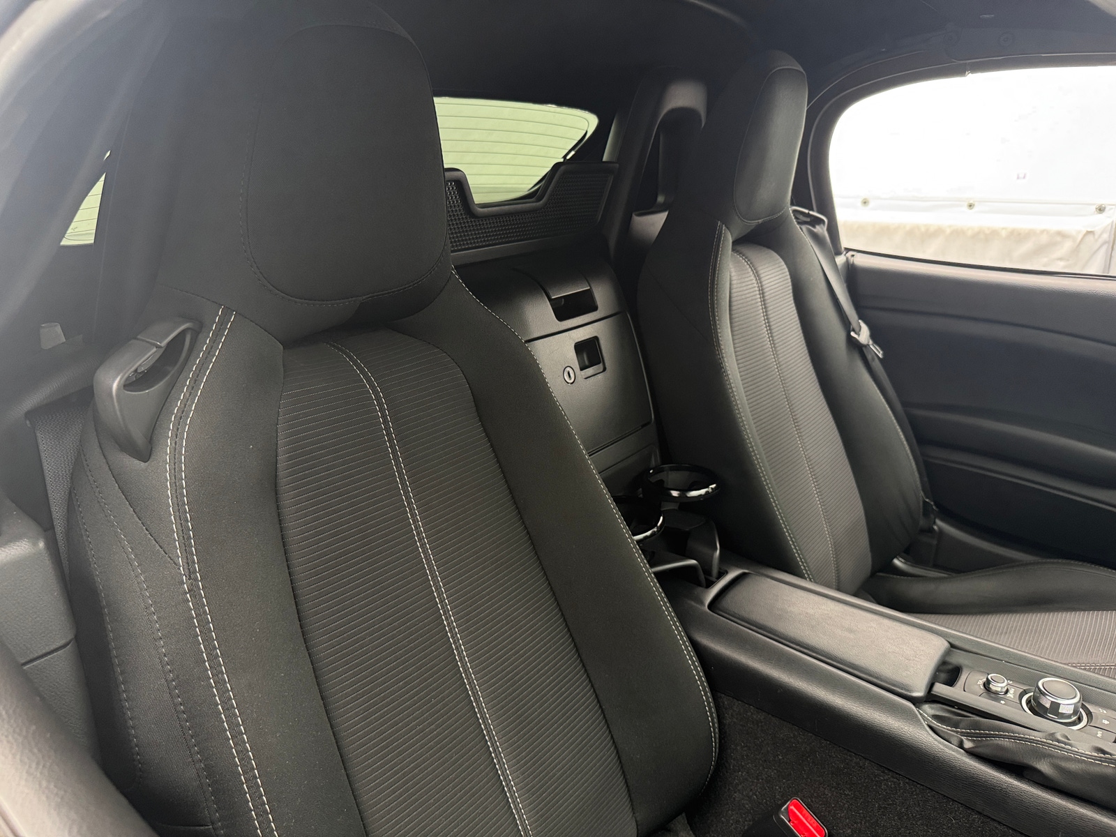 Thumbnail: 2017 Fiat 124 Spider - 2