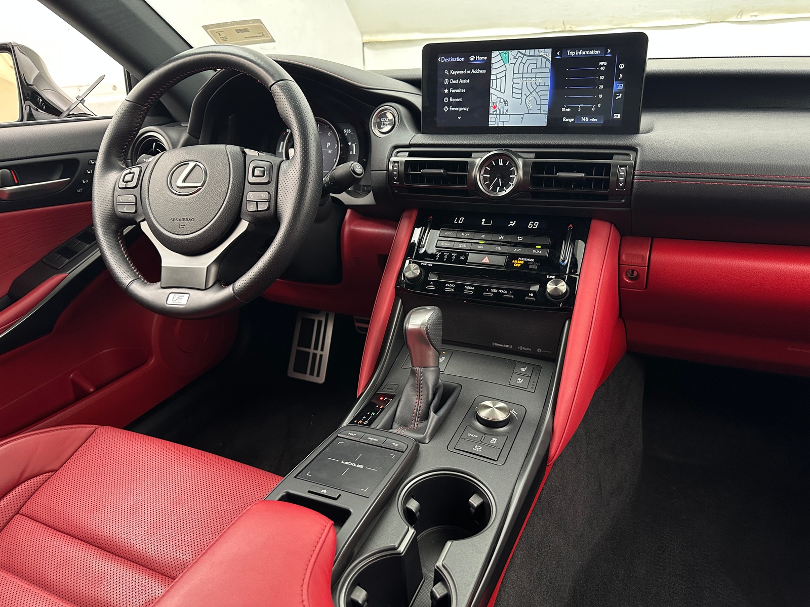 Thumbnail: 2024 Lexus IS - 2