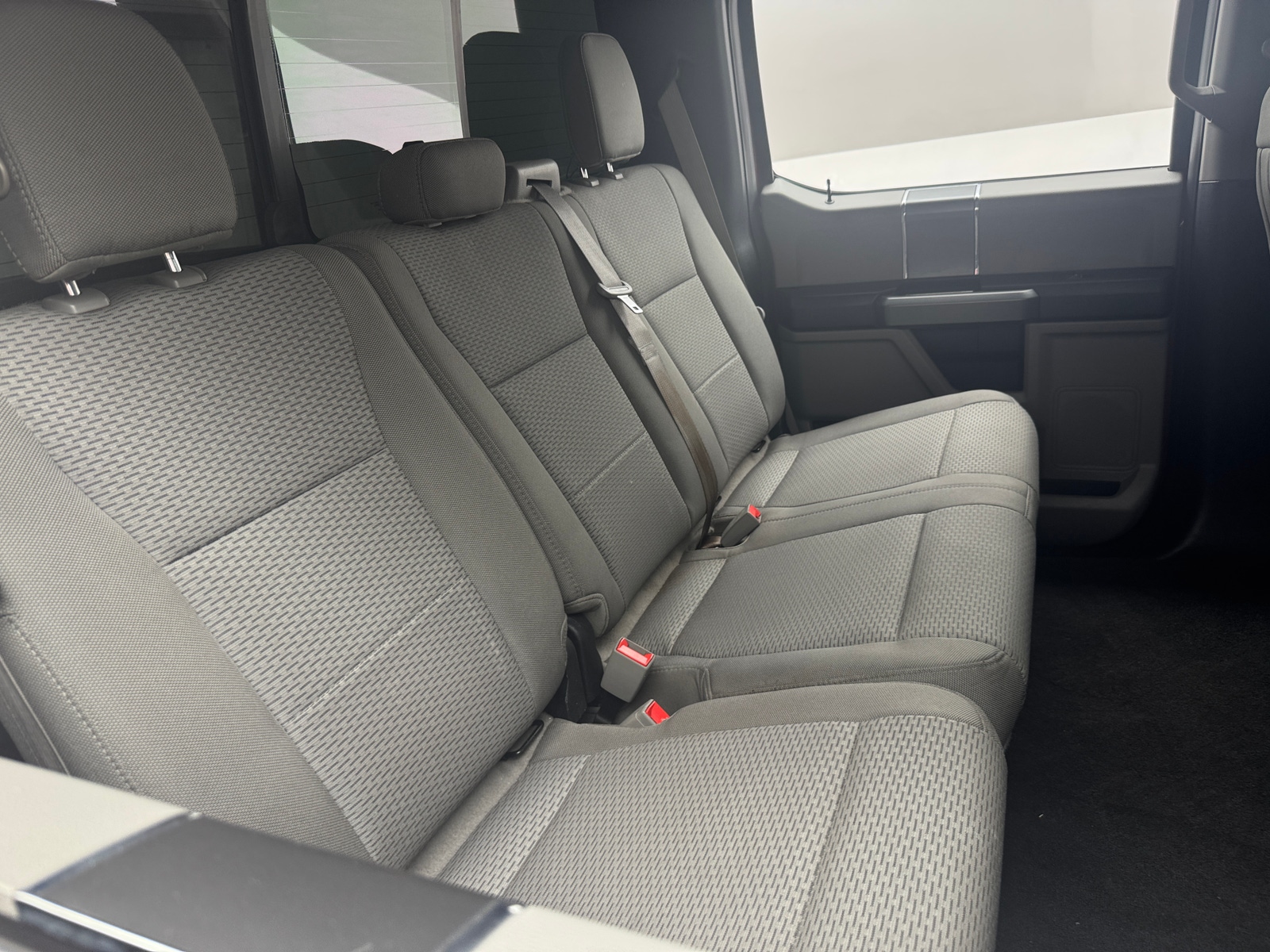 Thumbnail: 2018 Ford Econoline - 6