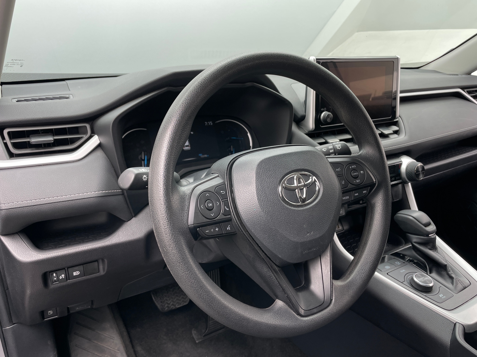 Thumbnail: 2025 Toyota RAV4 - 5