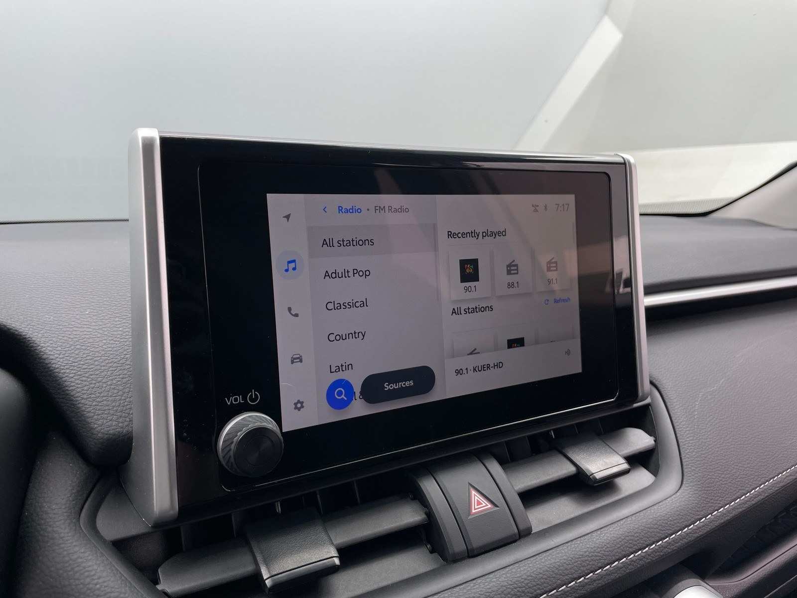 Thumbnail: 2025 Toyota RAV4 - 4