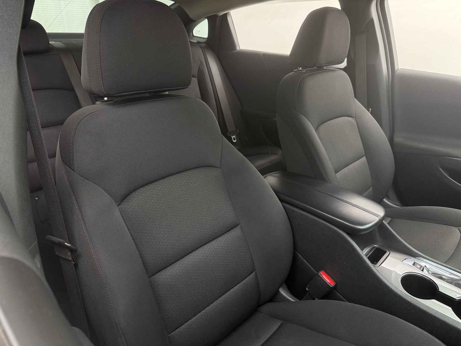 Thumbnail: 2022 Chevrolet Malibu - 2