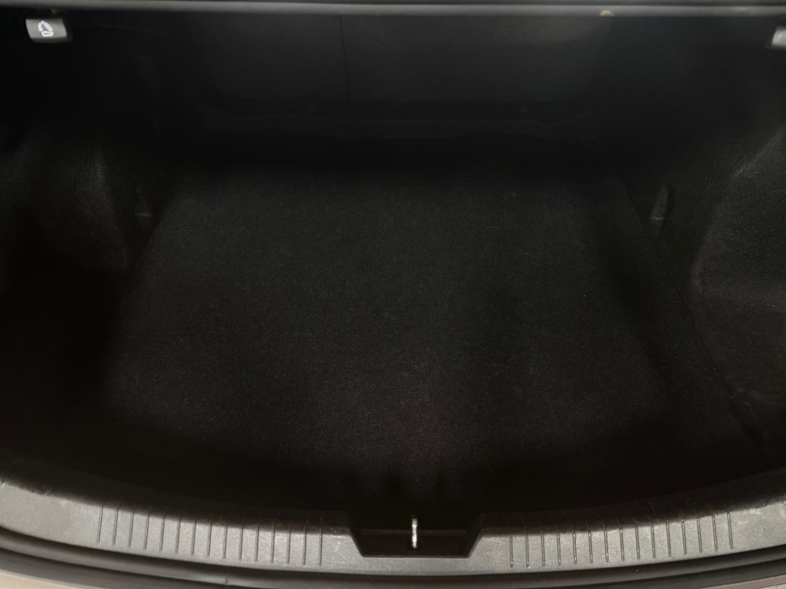 Thumbnail: 2022 Chevrolet Malibu - 7