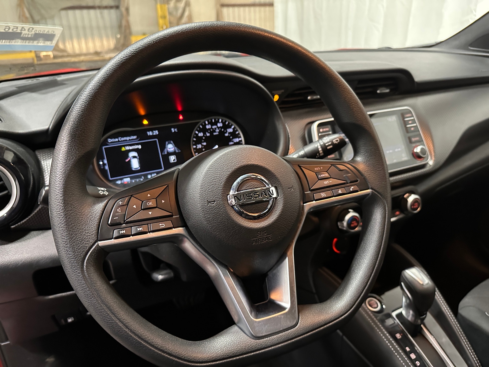 Thumbnail: 2020 Nissan Kicks - 5