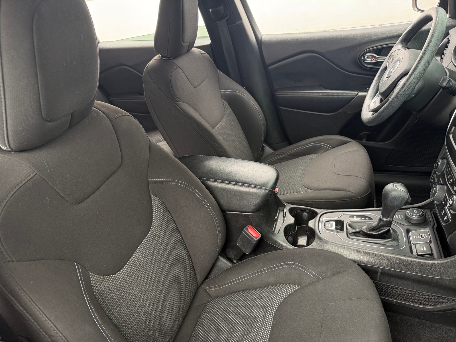 Thumbnail: 2021 Jeep Cherokee - 2