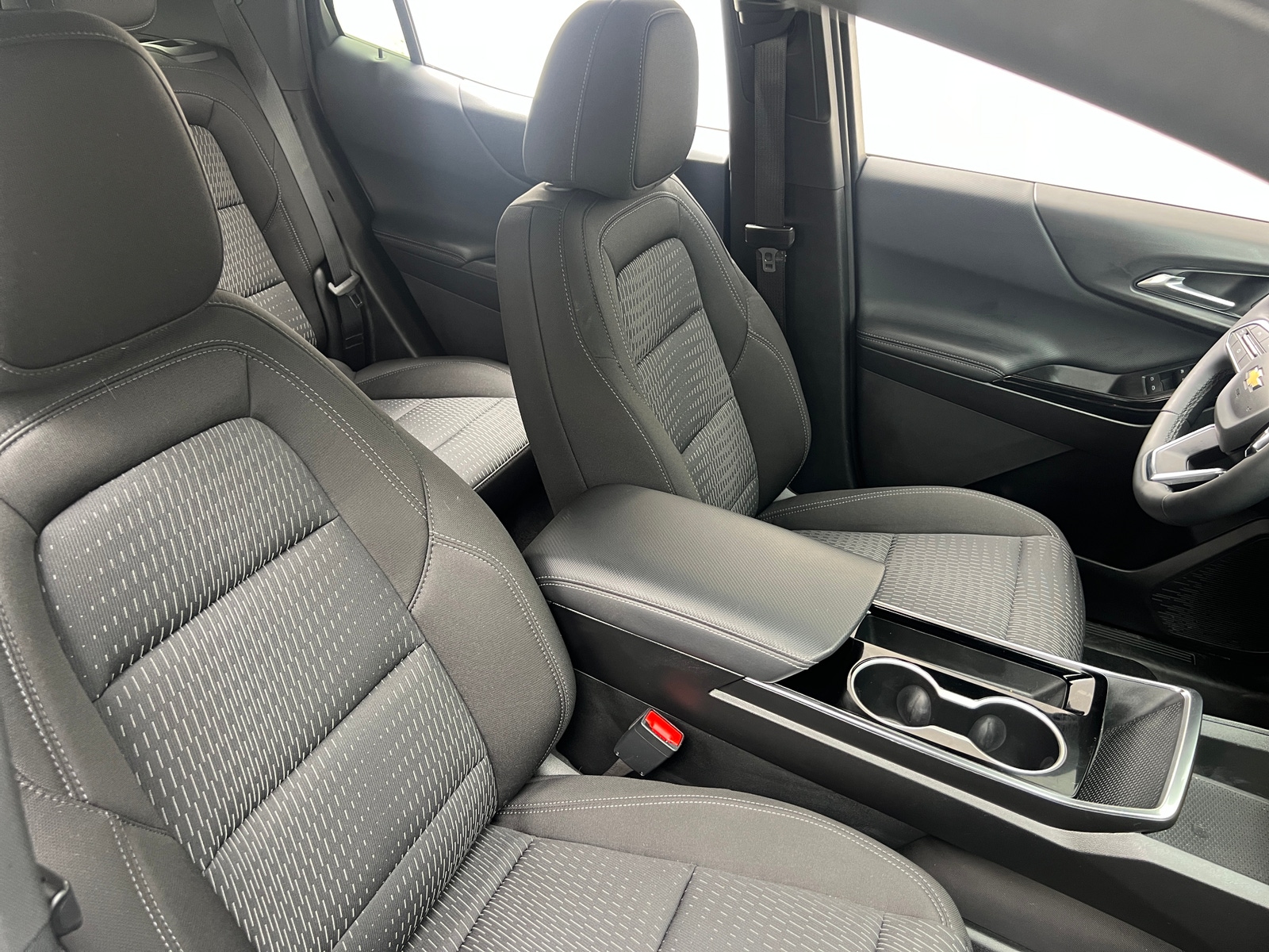 Thumbnail: 2025 Chevrolet Equinox - 2