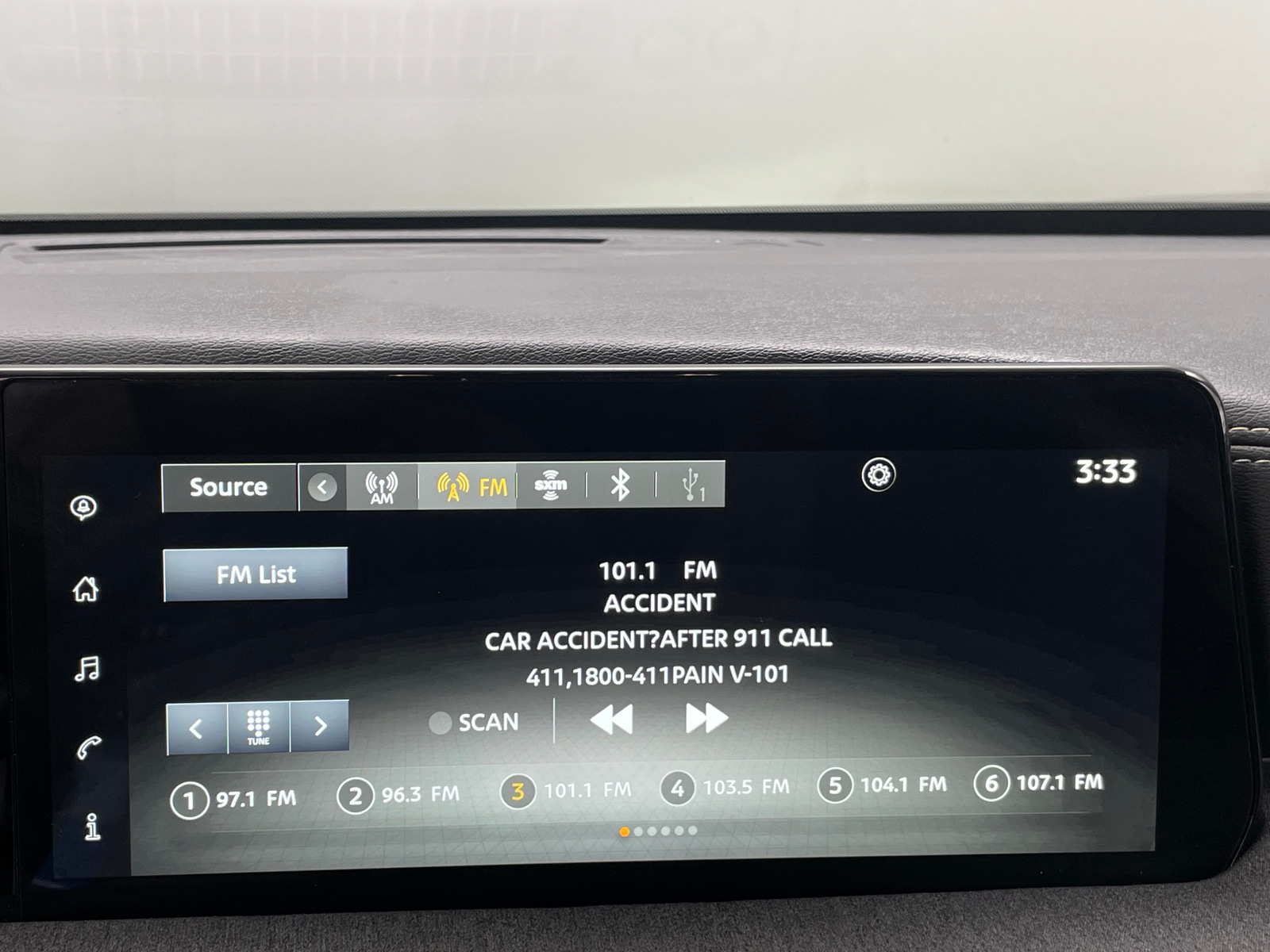 Thumbnail: 2025 Nissan Kicks - 4