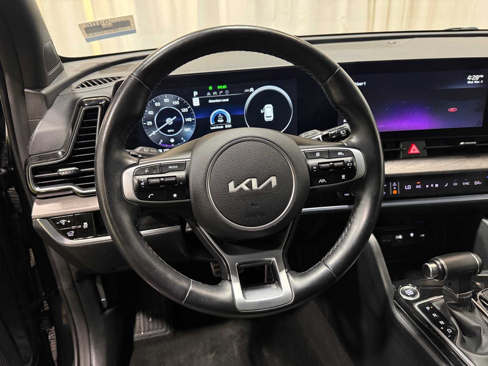 Thumbnail: 2023 Kia Sportage - 4