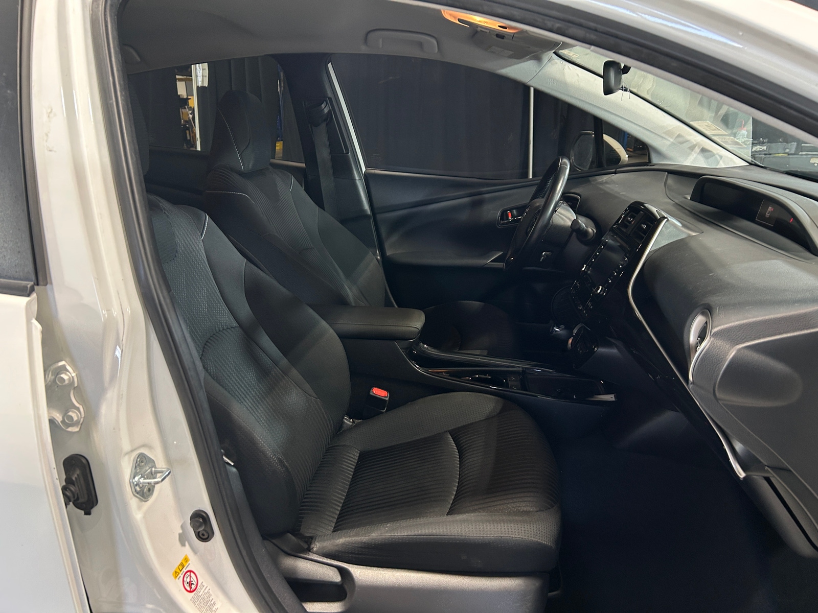 Thumbnail: 2021 Toyota Prius Prime - 2