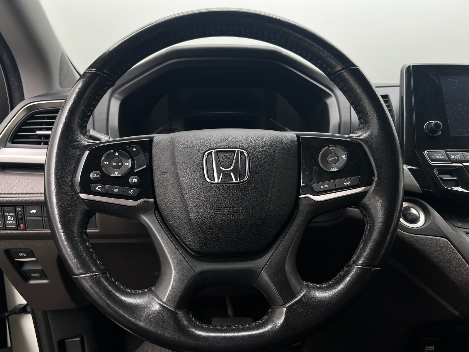 Thumbnail: 2019 Honda Odyssey - 4