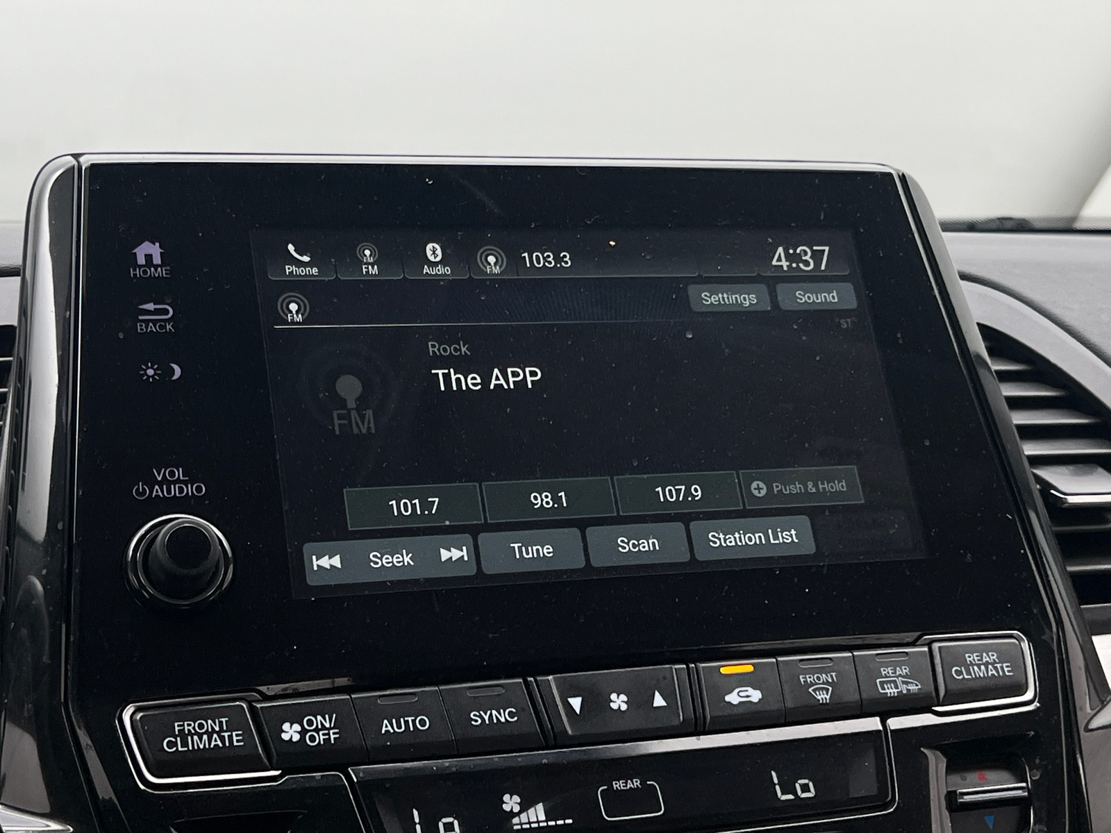 Thumbnail: 2019 Honda Odyssey - 3