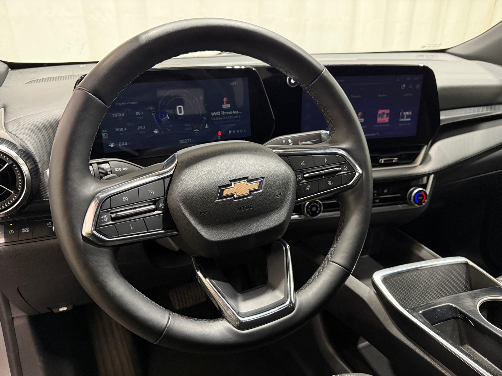 Thumbnail: 2025 Chevrolet Equinox - 5