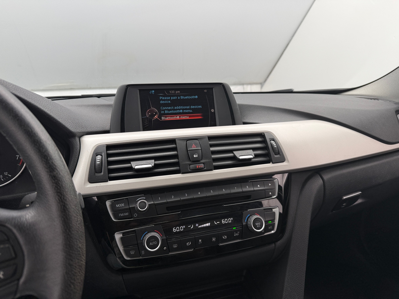 Thumbnail: 2016 BMW 3 Series - 3