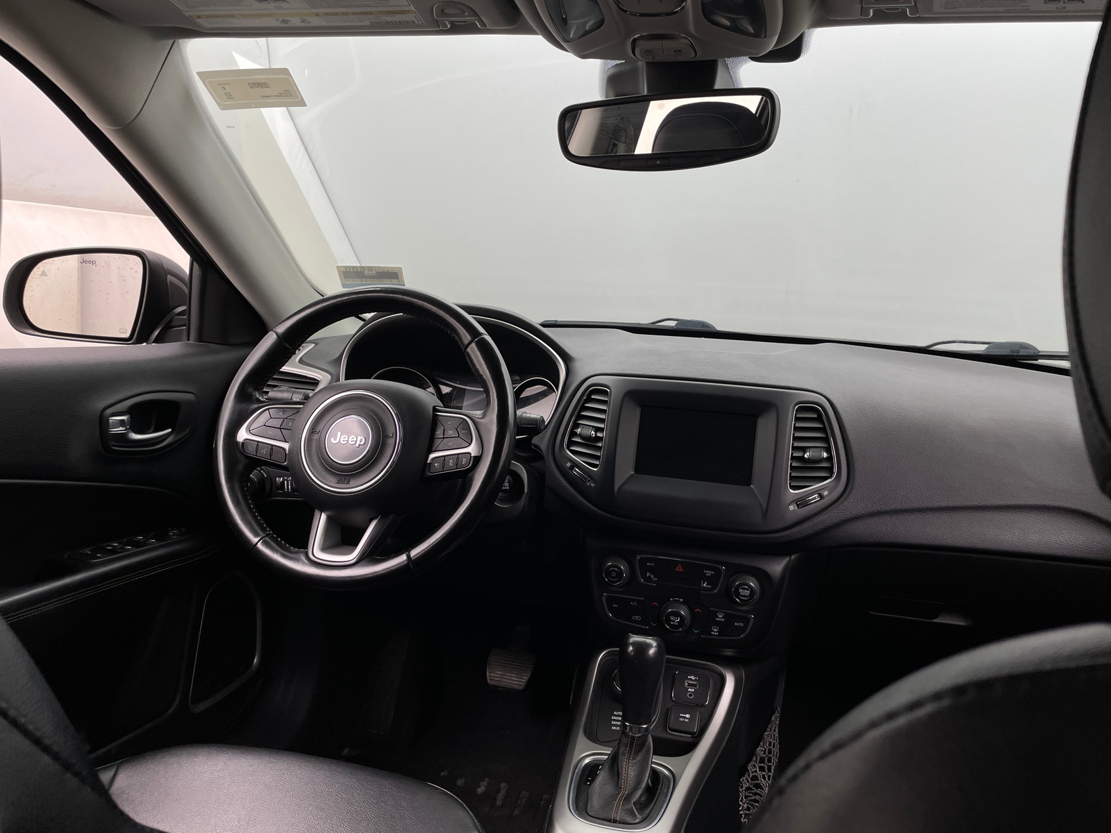 Thumbnail: 2020 Jeep Compass - 3