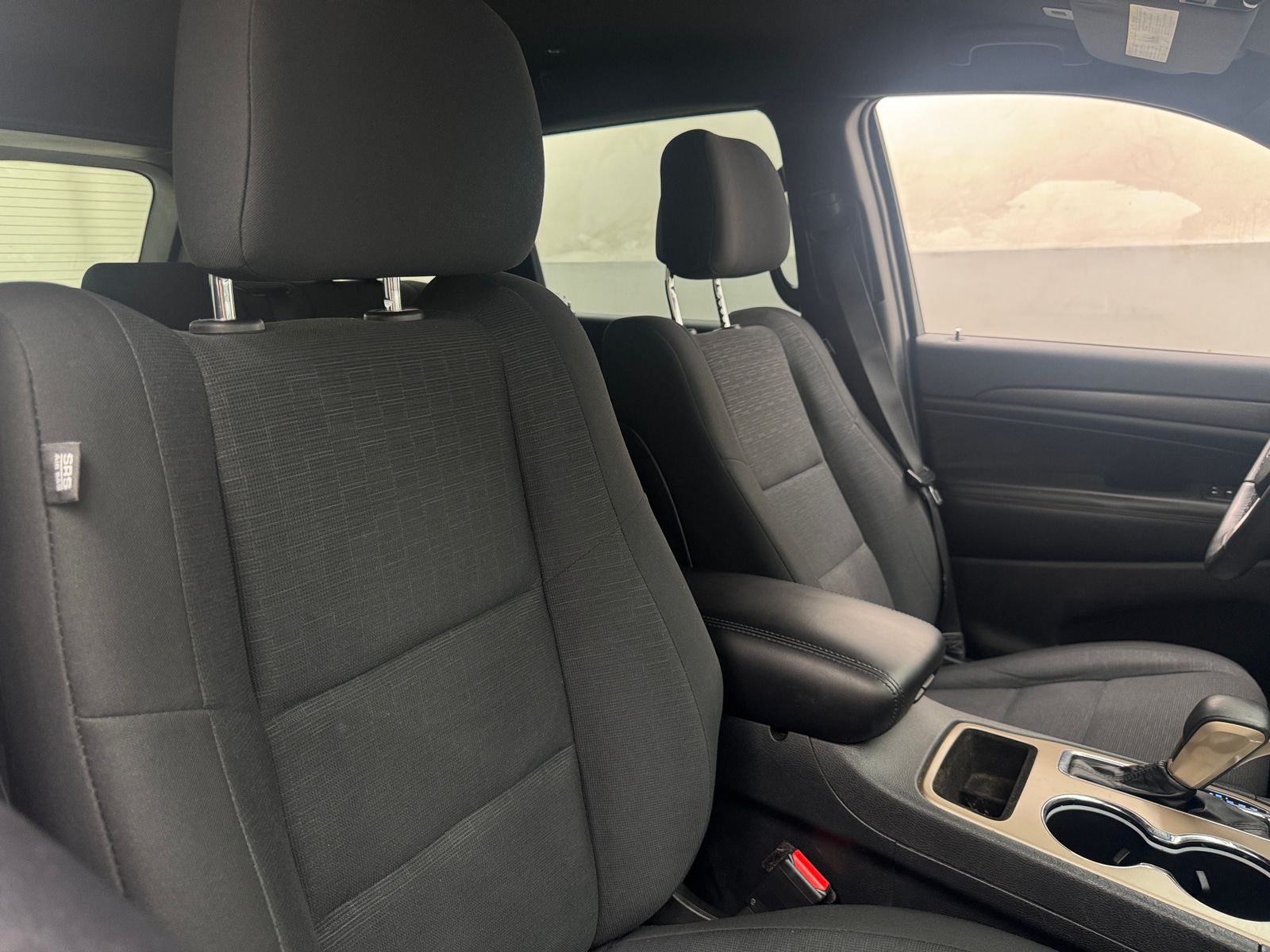 Thumbnail: 2017 Jeep Grand Cherokee - 2