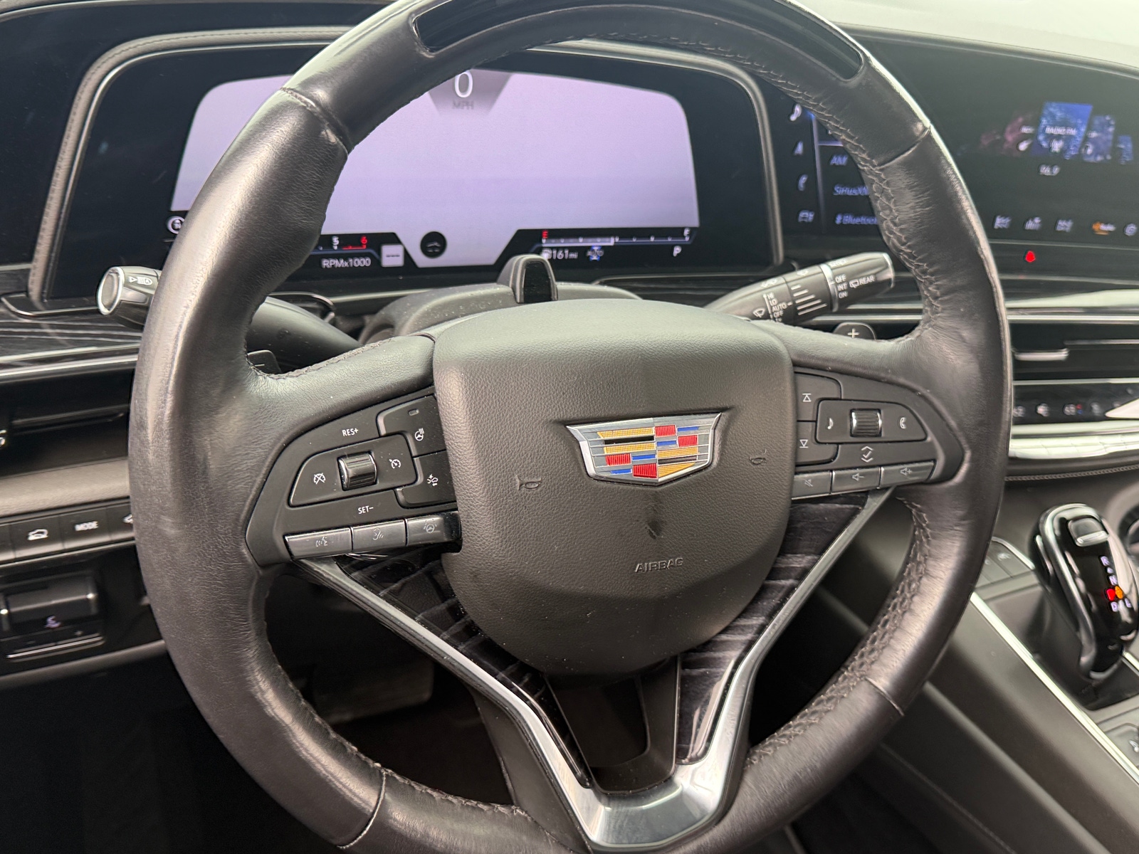 Thumbnail: 2022 Cadillac Escalade - 4