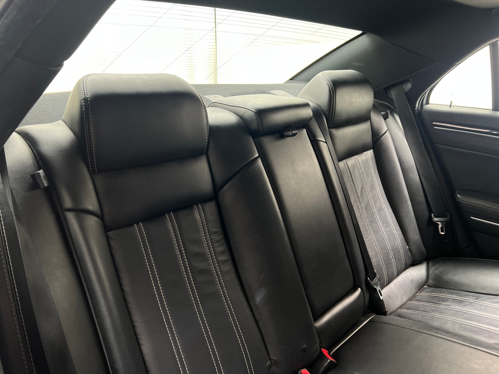 Thumbnail: 2018 Chrysler 300 - 5