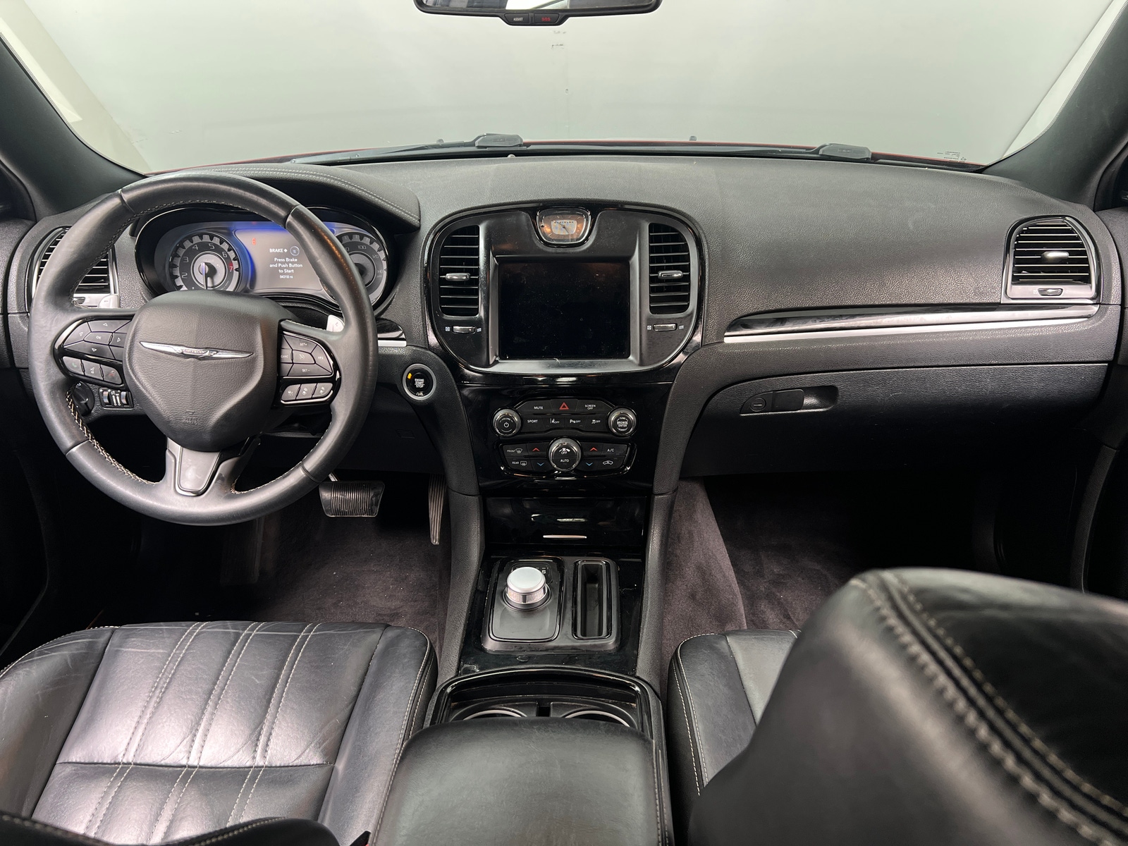 Thumbnail: 2018 Chrysler 300 - 2