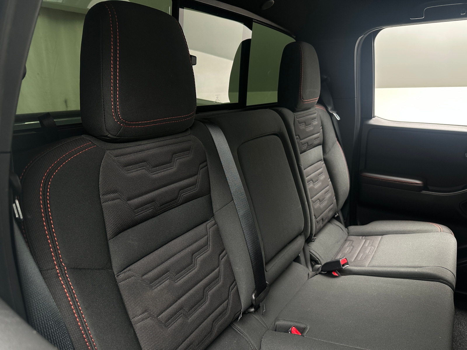 Thumbnail: 2024 Nissan Frontier - 6