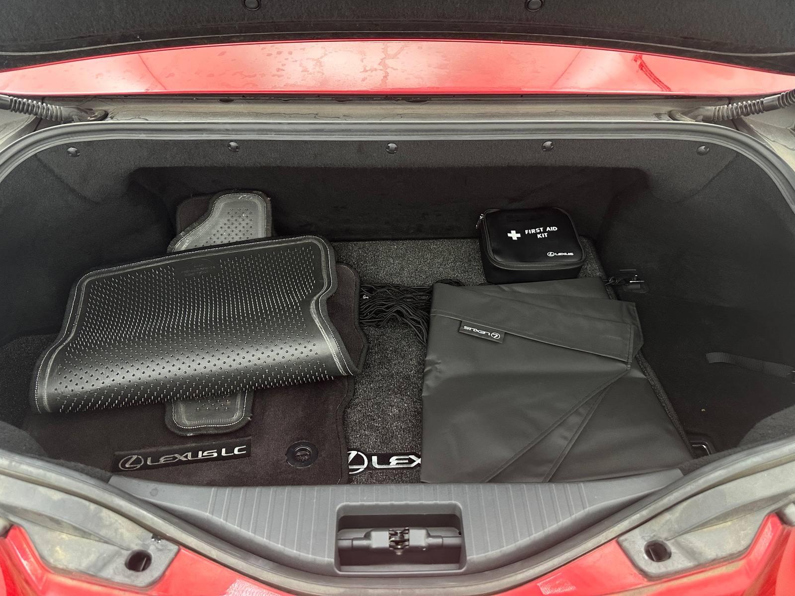 Thumbnail: 2021 Lexus LC - 6