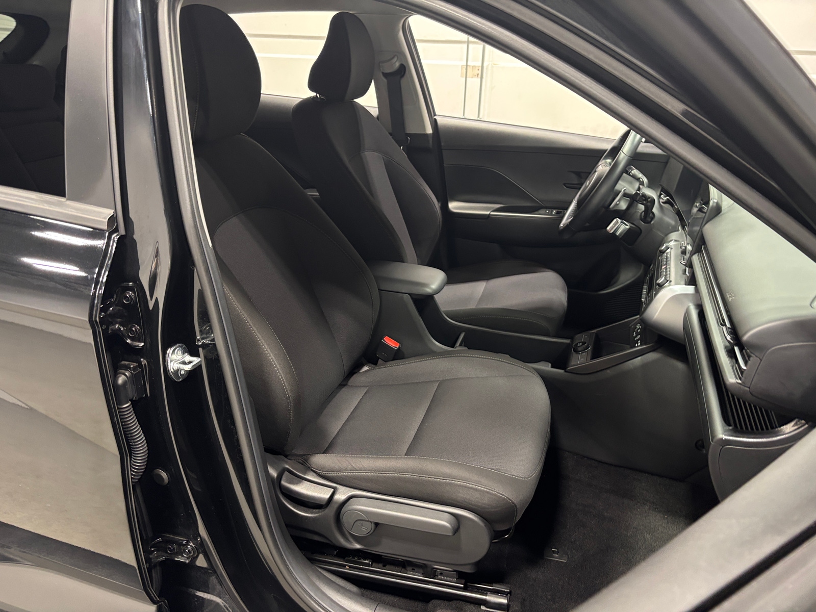 Thumbnail: 2024 Hyundai Kona - 2