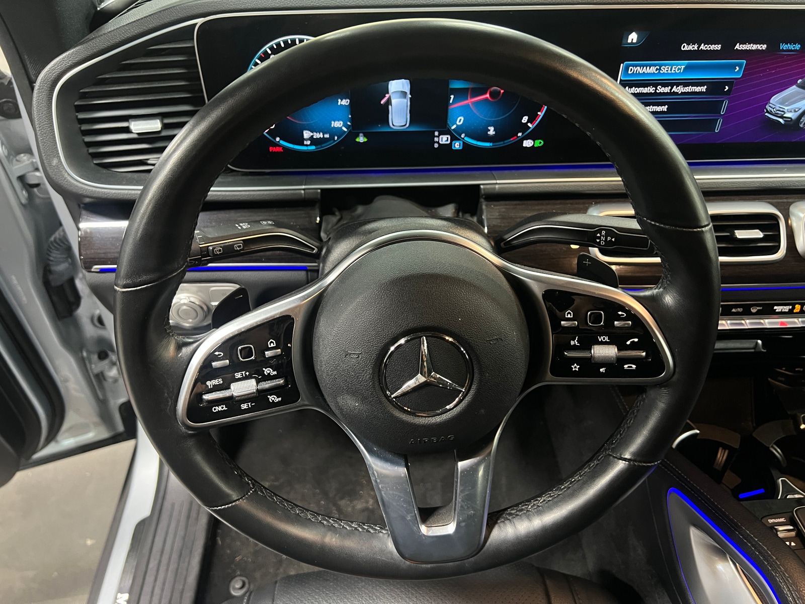 Thumbnail: 2022 Mercedes-Benz GLE - 4