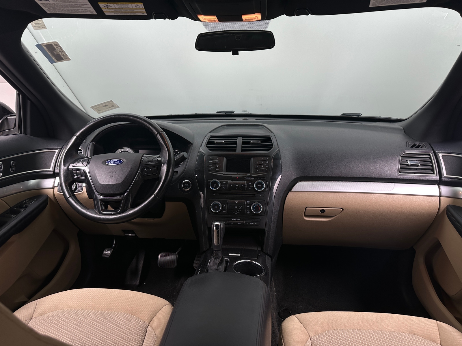 Thumbnail: 2017 Ford Explorer - 3