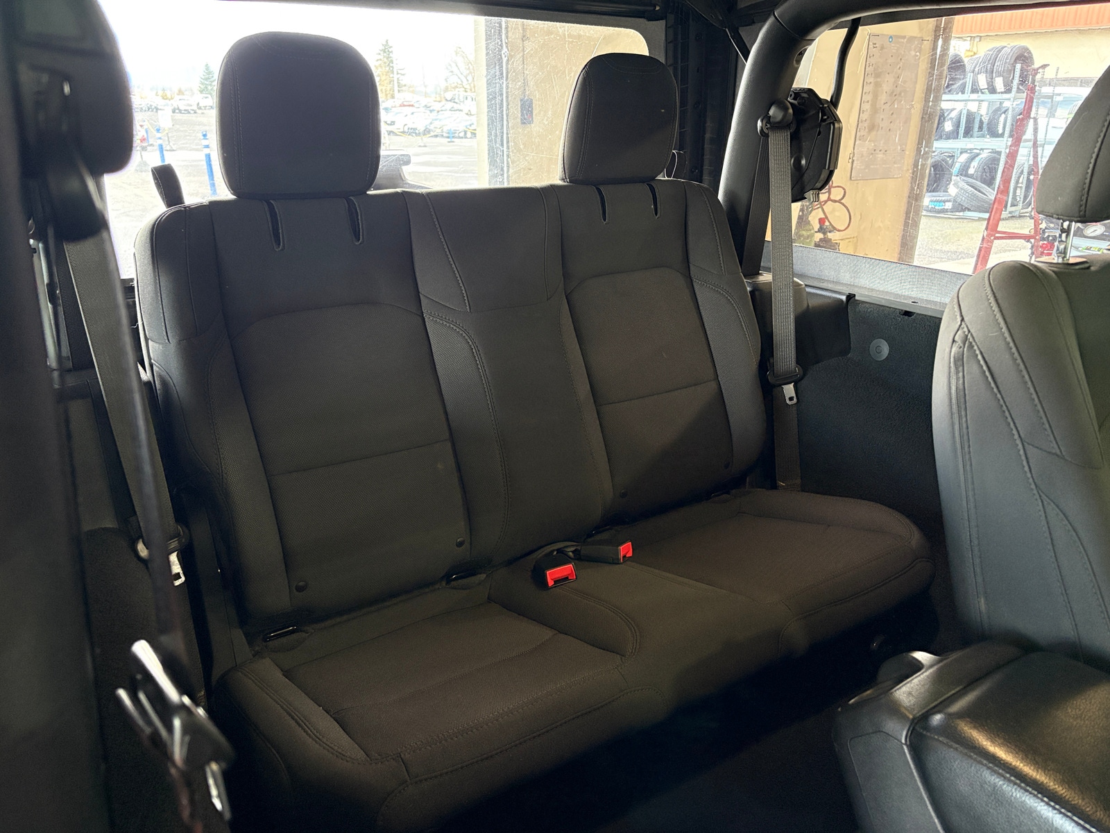 Thumbnail: 2022 Jeep Wrangler - 6