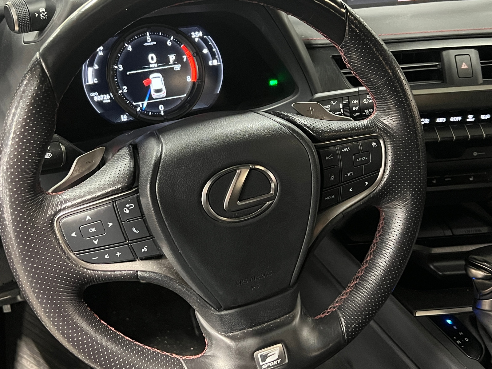 Thumbnail: 2019 Lexus UX - 4