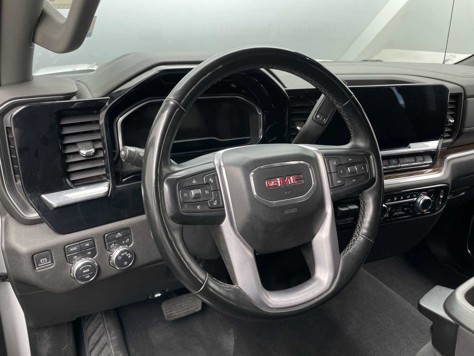 Thumbnail: 2023 GMC Sierra 1500 - 5