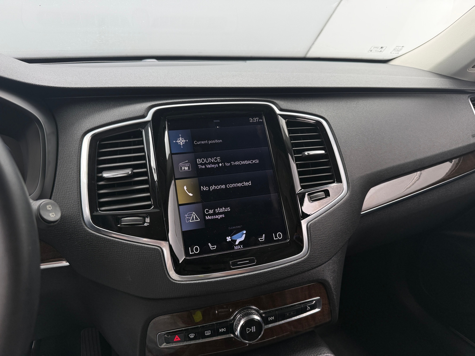 Thumbnail: 2017 Volvo XC90 - 3