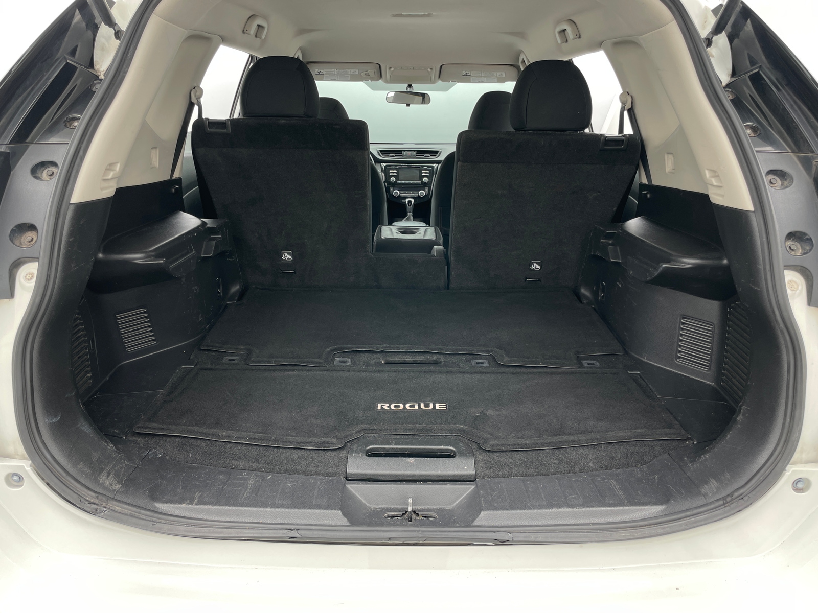 Thumbnail: 2017 Nissan Rogue - 7