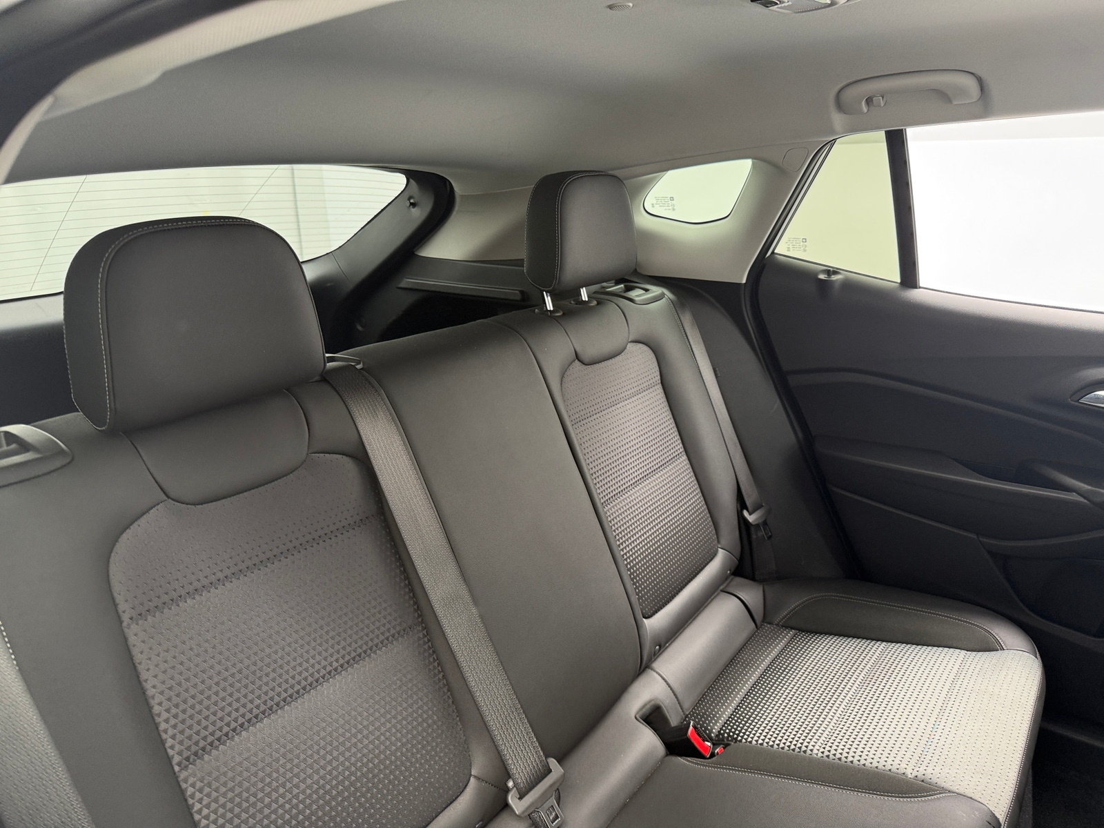 Thumbnail: 2025 Chevrolet Trax - 6