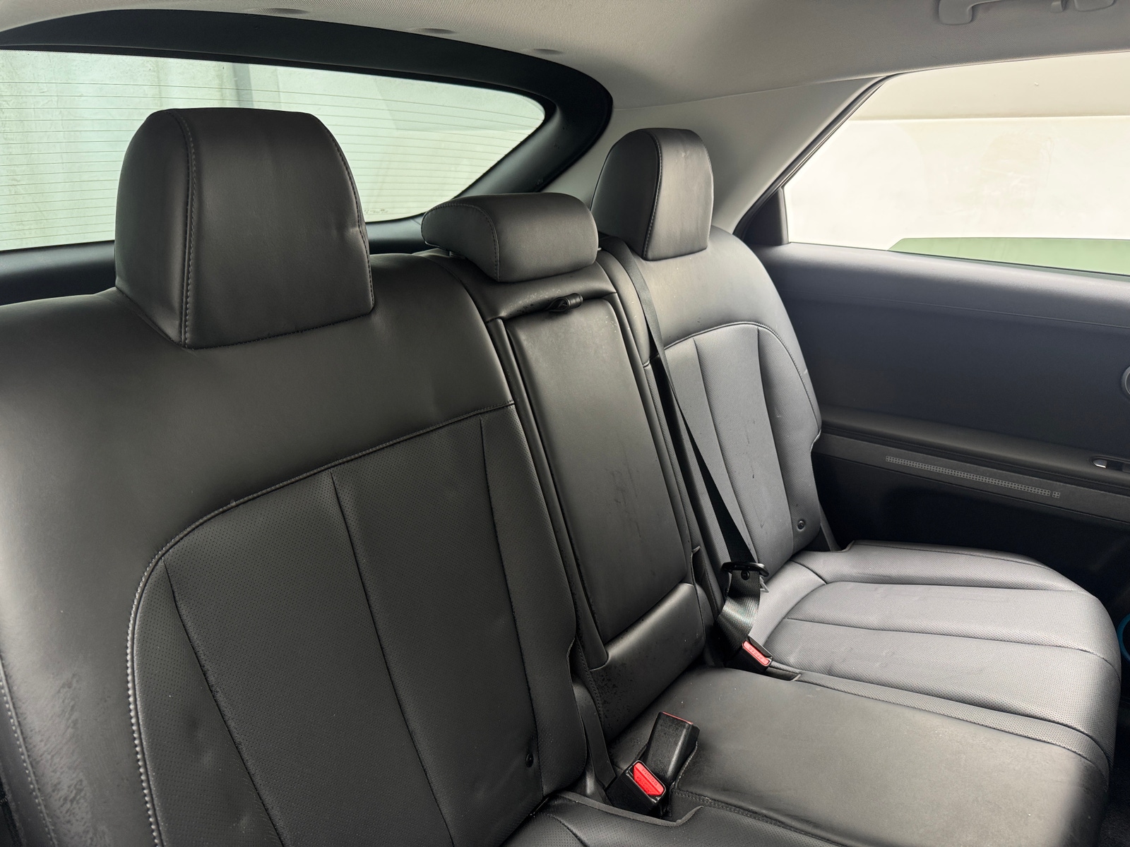 Thumbnail: 2023 Hyundai Ioniq 5 - 6