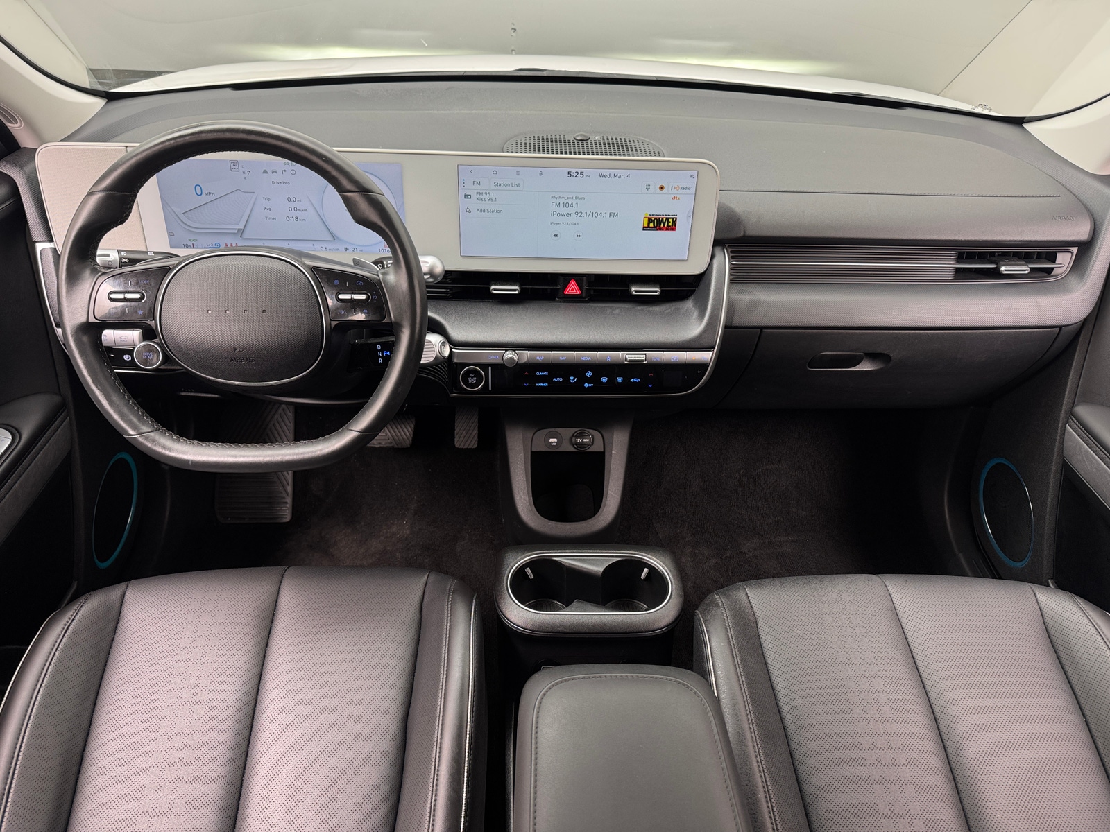 Thumbnail: 2023 Hyundai Ioniq 5 - 3