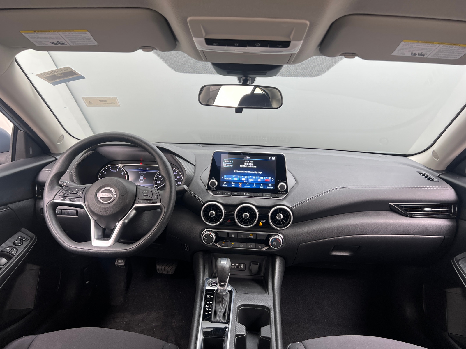 Thumbnail: 2024 Nissan Sentra - 3