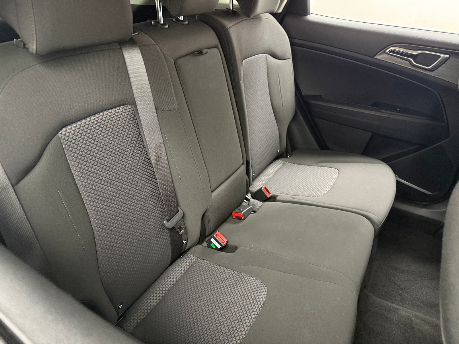 Thumbnail: 2025 Kia Sportage - 6