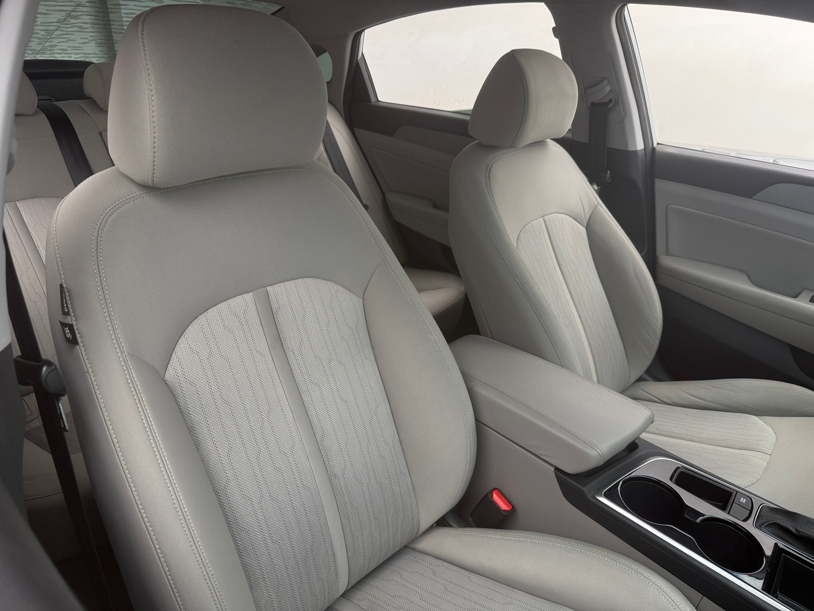 Thumbnail: 2019 Hyundai Sonata - 2