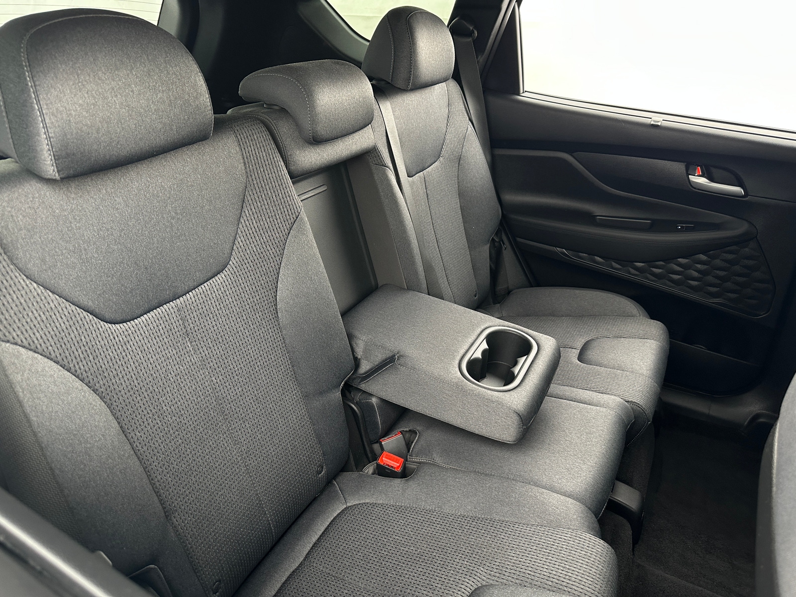 Thumbnail: 2022 Hyundai Santa Fe - 6