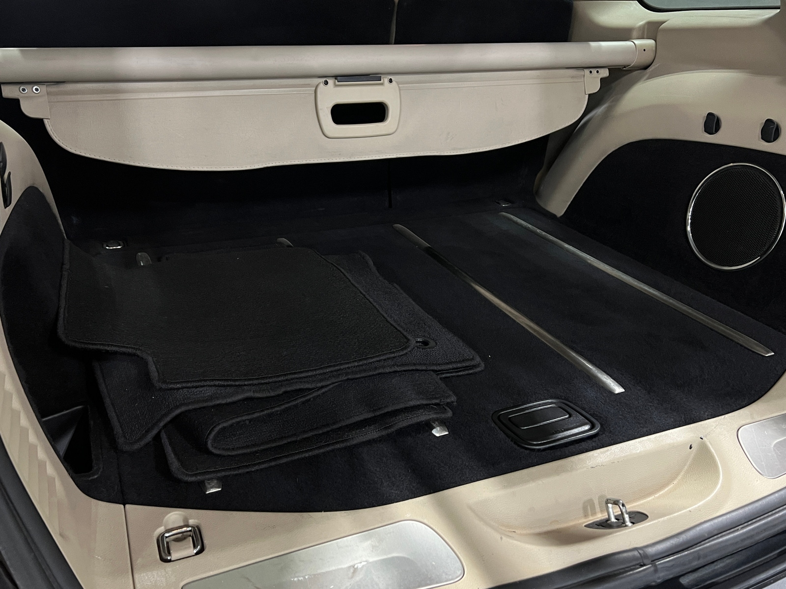 Thumbnail: 2014 Jeep Grand Cherokee - 6