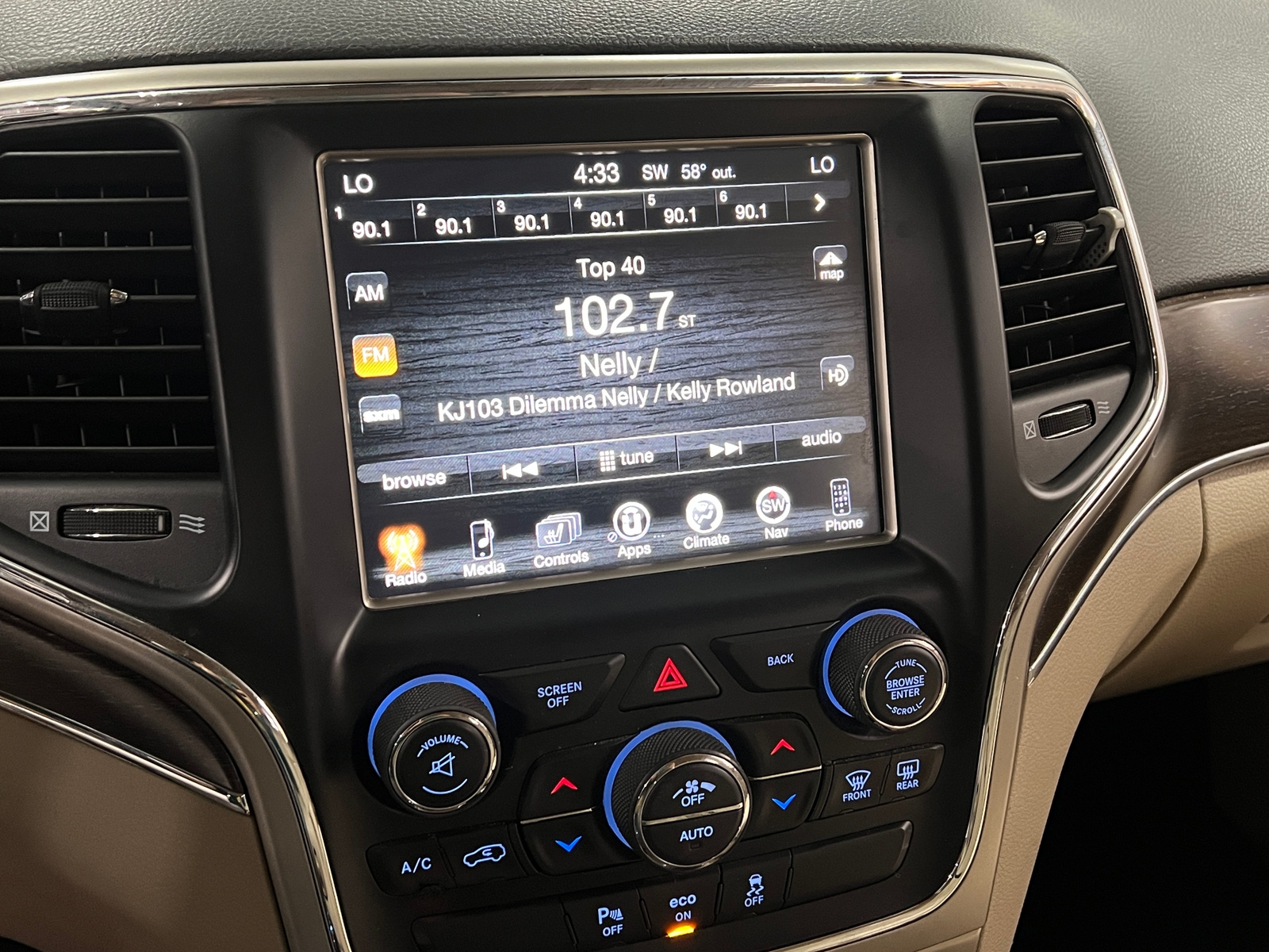 Thumbnail: 2014 Jeep Grand Cherokee - 3