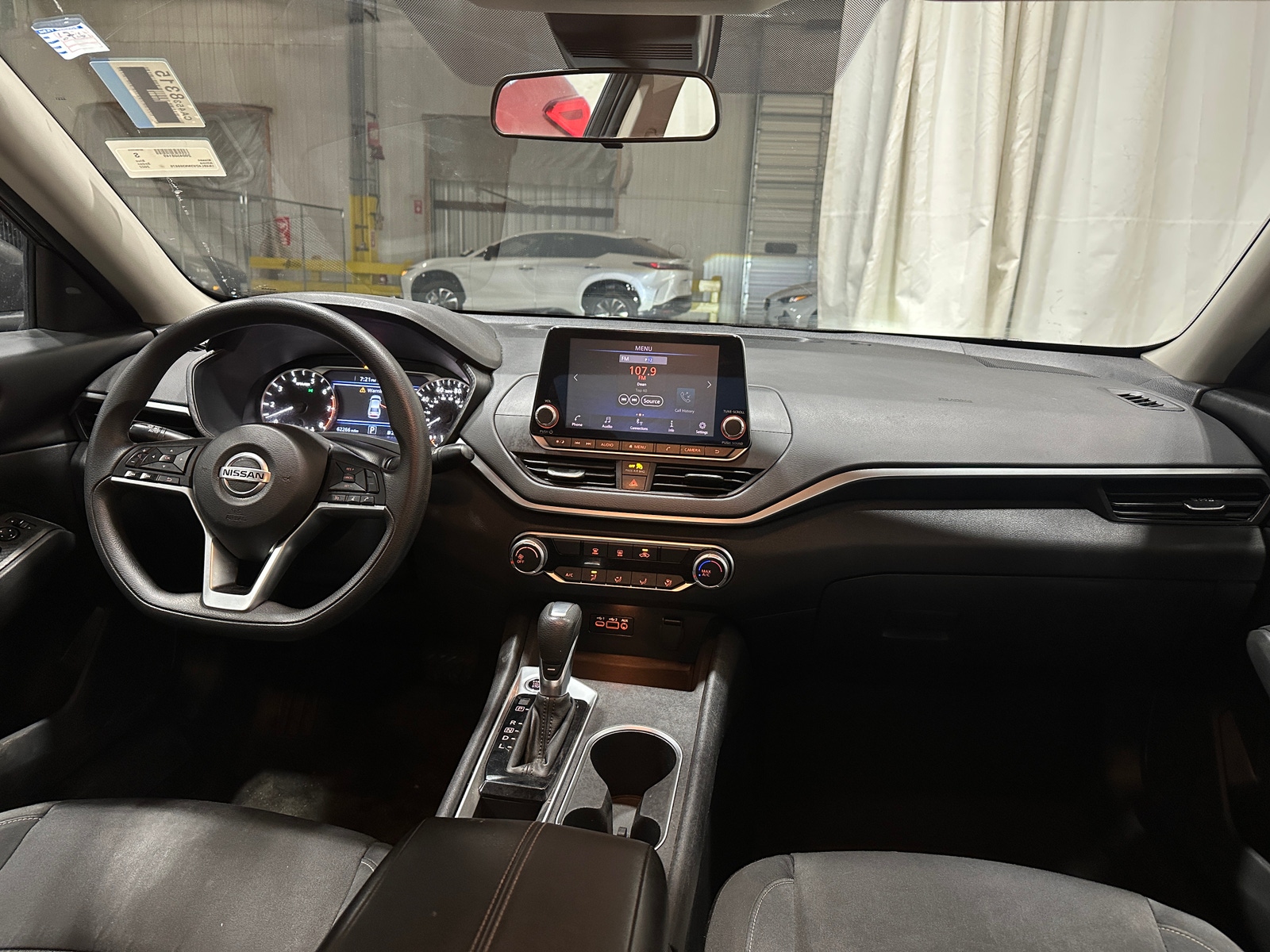 Thumbnail: 2022 Nissan Altima - 3