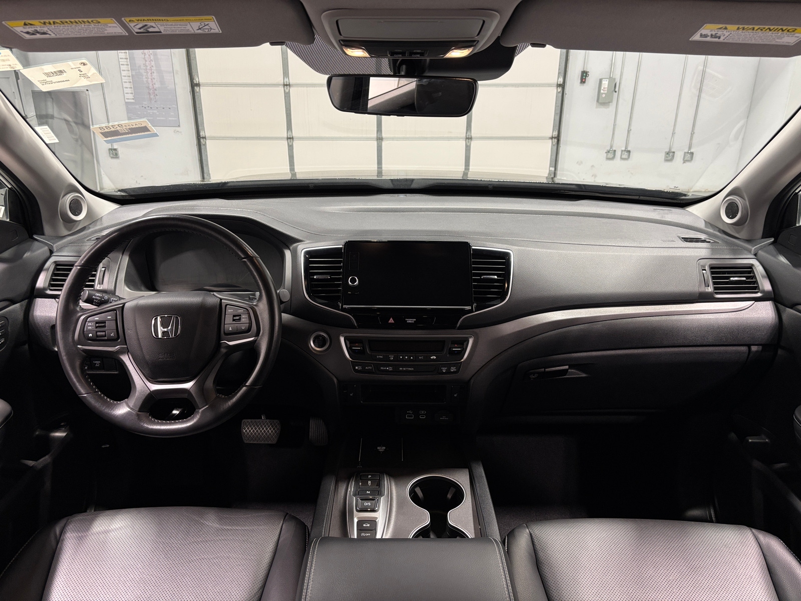 Thumbnail: 2025 Honda Ridgeline - 2