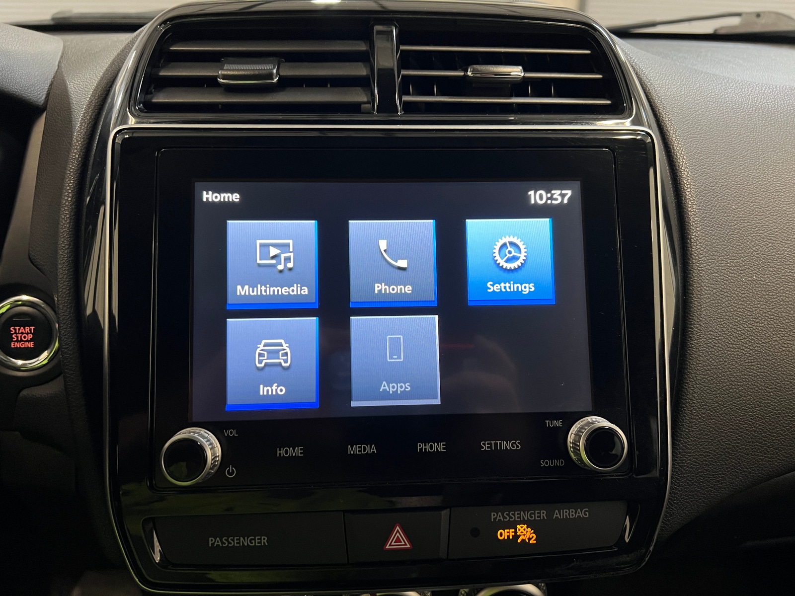 Thumbnail: 2024 Mitsubishi Outlander Sport - 3