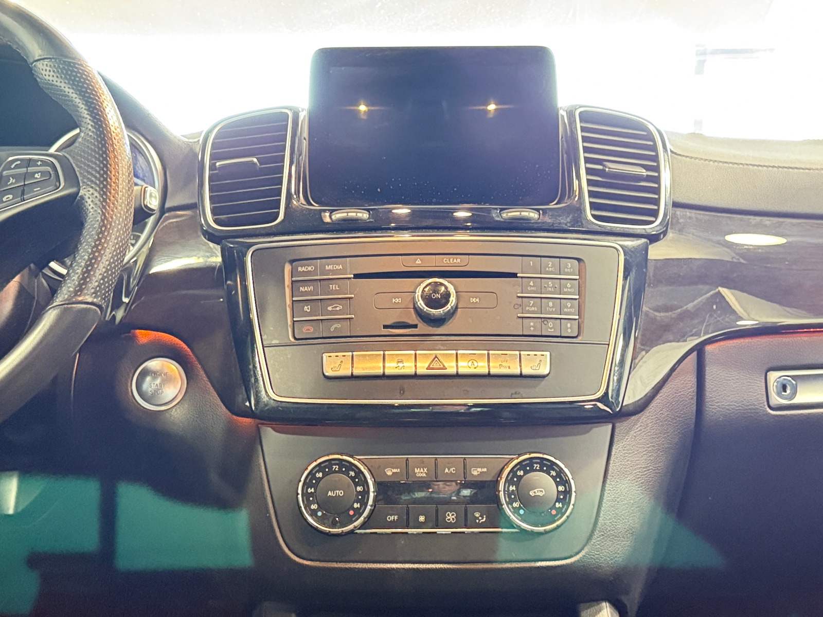 Thumbnail: 2017 Mercedes-Benz GLS - 3